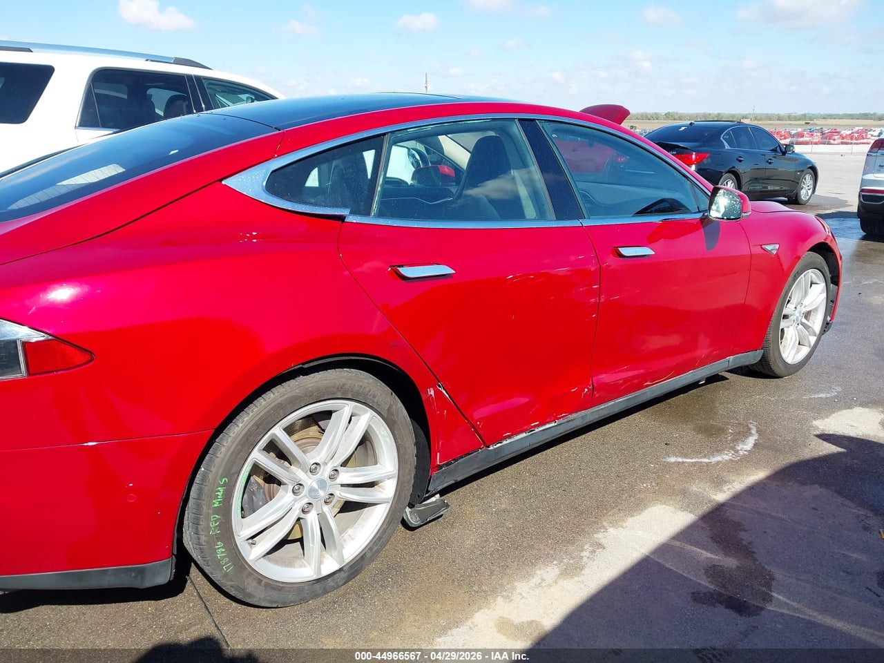 2016 TESLA MODEL S 60/70/75/85 · 6/11