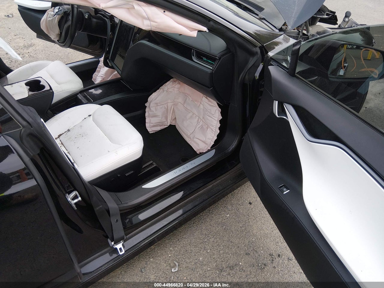 2020 TESLA MODEL S LONG RANGE DUAL MOTOR ALL-WHEEL DRIVE/LONG RANGE PLUS DUAL MOTOR ALL-WHEEL DRIVE · 5/6