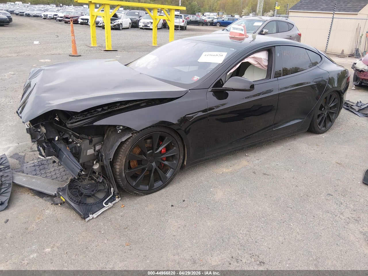 2020 TESLA MODEL S LONG RANGE DUAL MOTOR ALL-WHEEL DRIVE/LONG RANGE PLUS DUAL MOTOR ALL-WHEEL DRIVE · 2/6