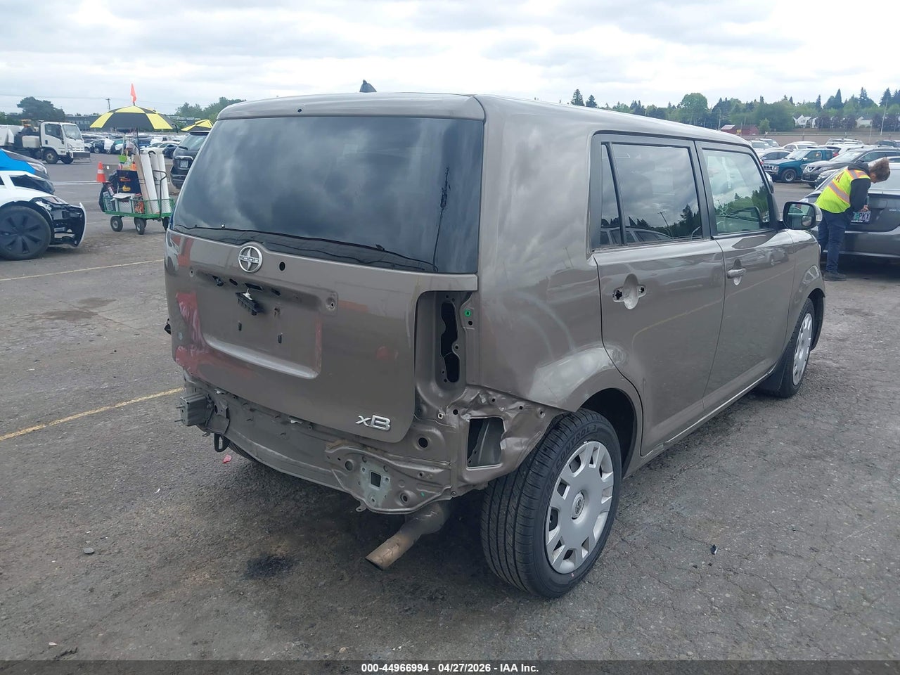 2015 SCION XB · 6/11