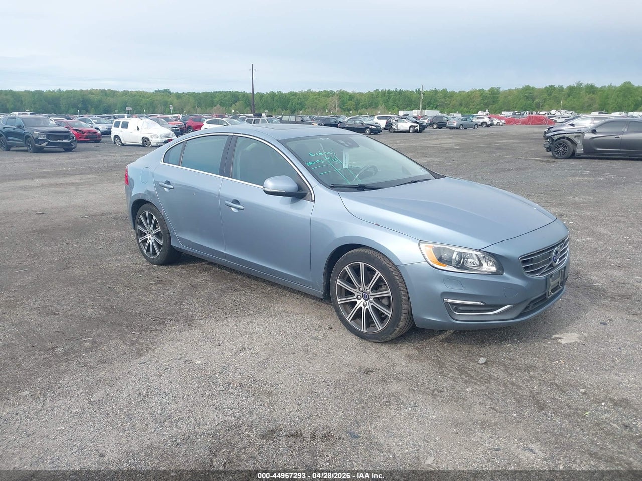LYV402HM0HB****** · 2017 VOLVO S60 INSCRIPTION T5 PLATINUM