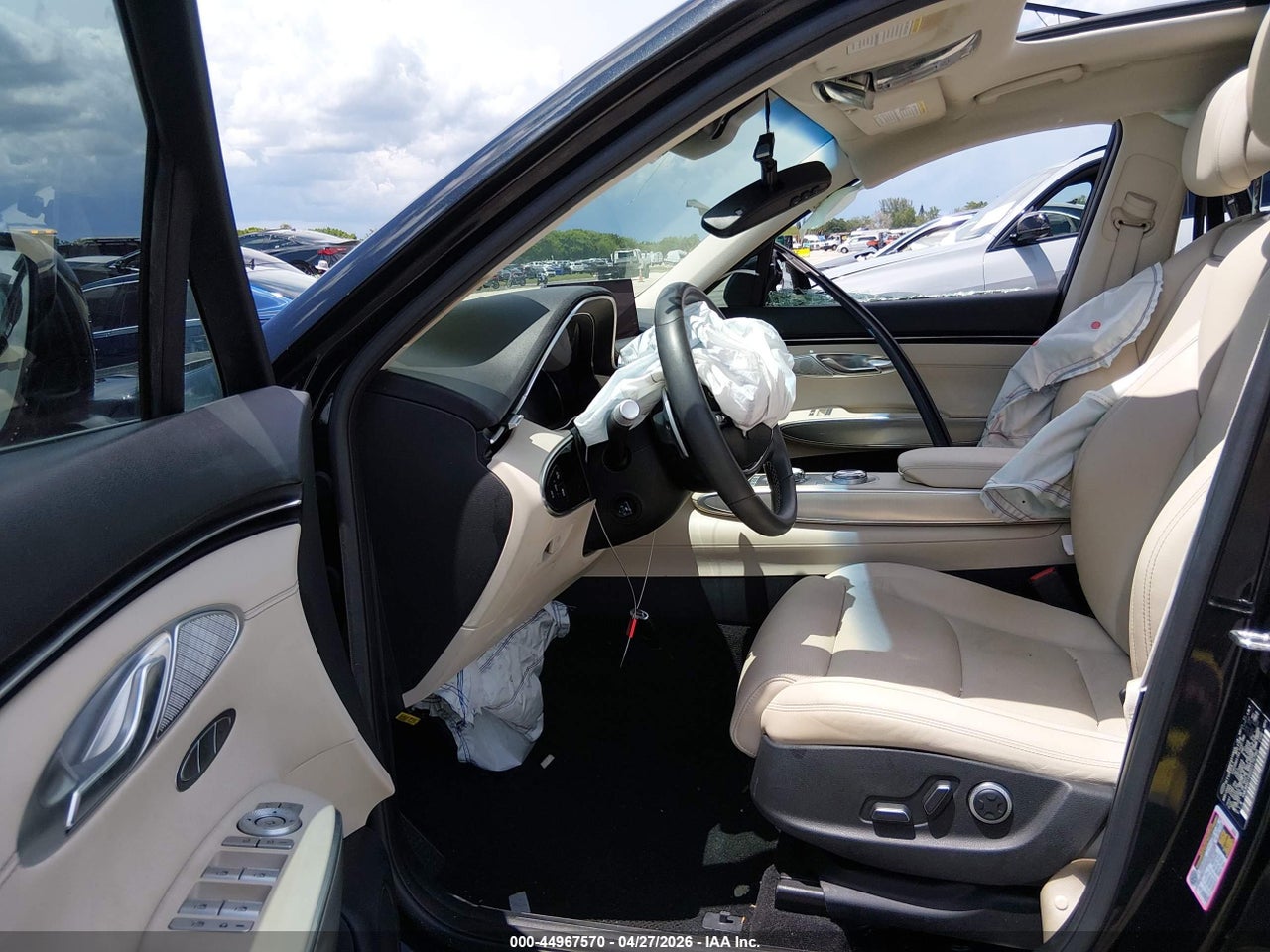 2025 GENESIS GV70 2.5T AWD · 5/11
