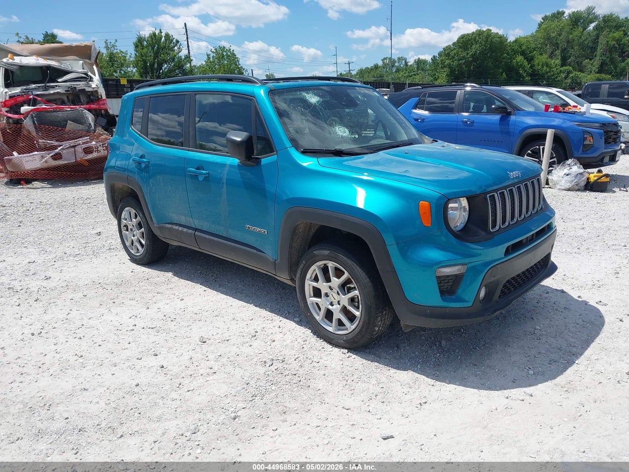 ZACNJDB10NP****** · 2022 JEEP RENEGADE LATITUDE 4X4