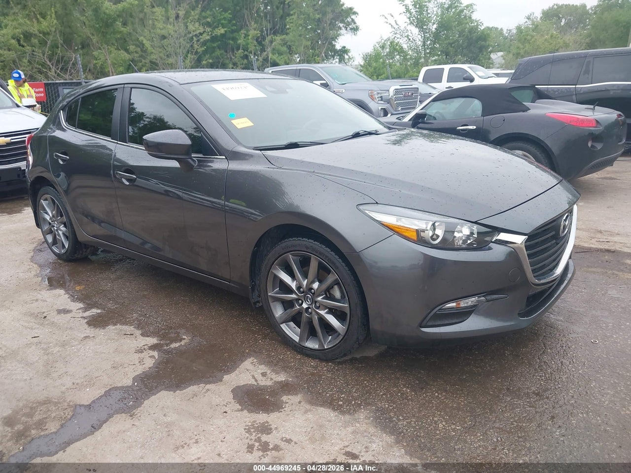 3MZBN1L36JM****** · 2018 MAZDA MAZDA3 TOURING