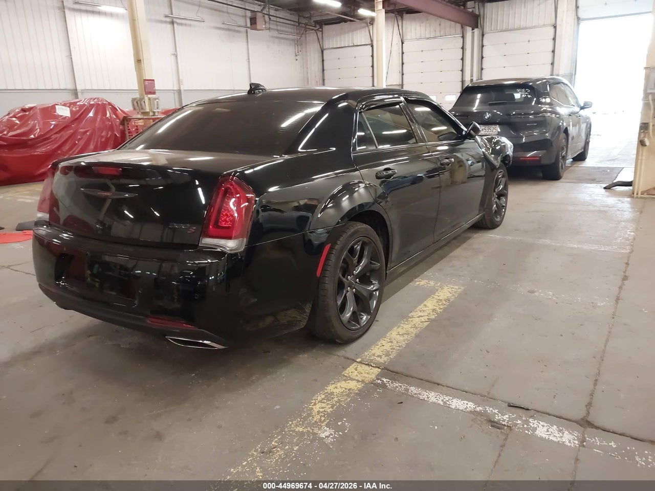 2022 CHRYSLER 300 S · 4/10