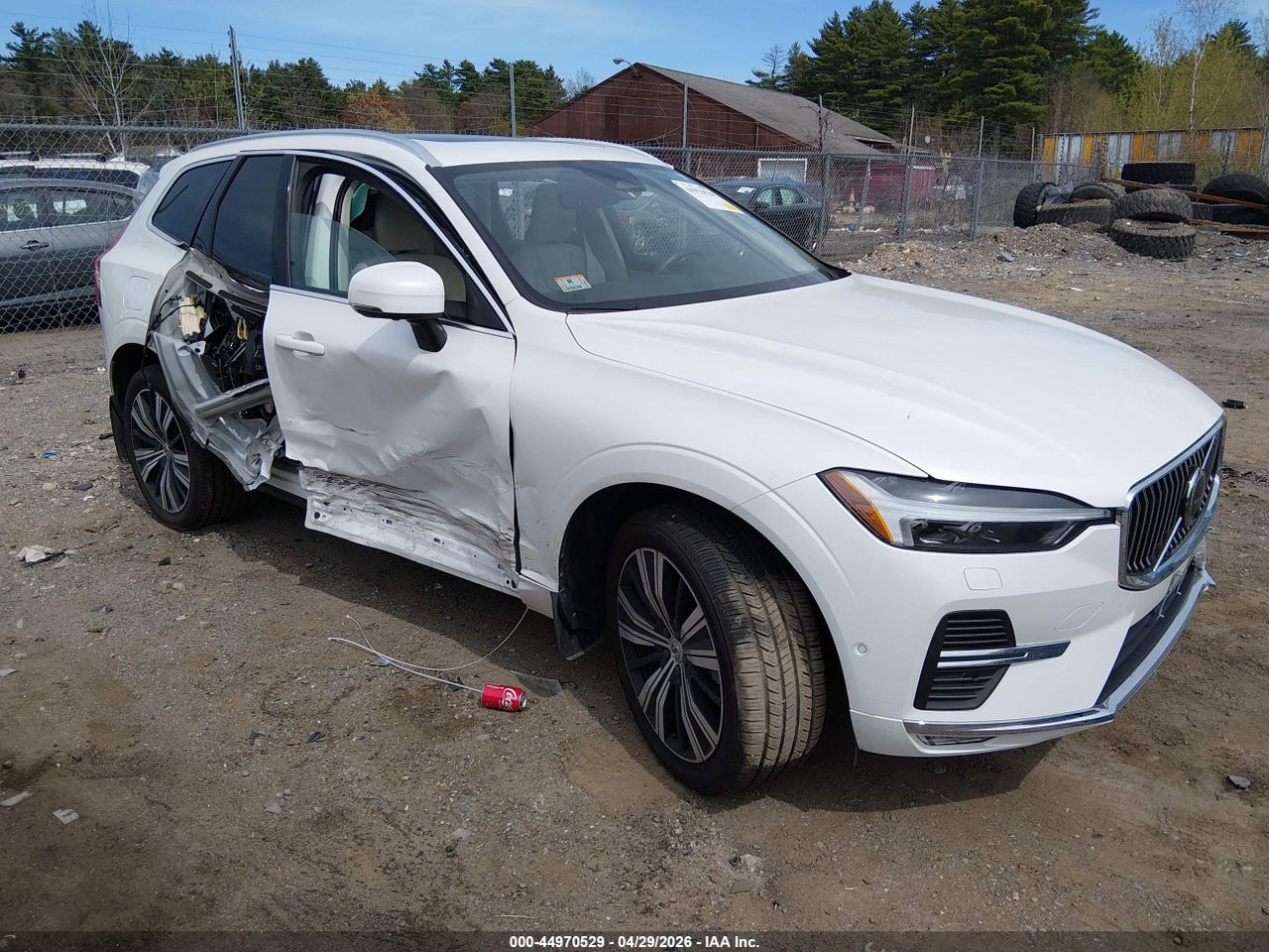 2023 VOLVO XC60 B5 PLUS BRIGHT THEME