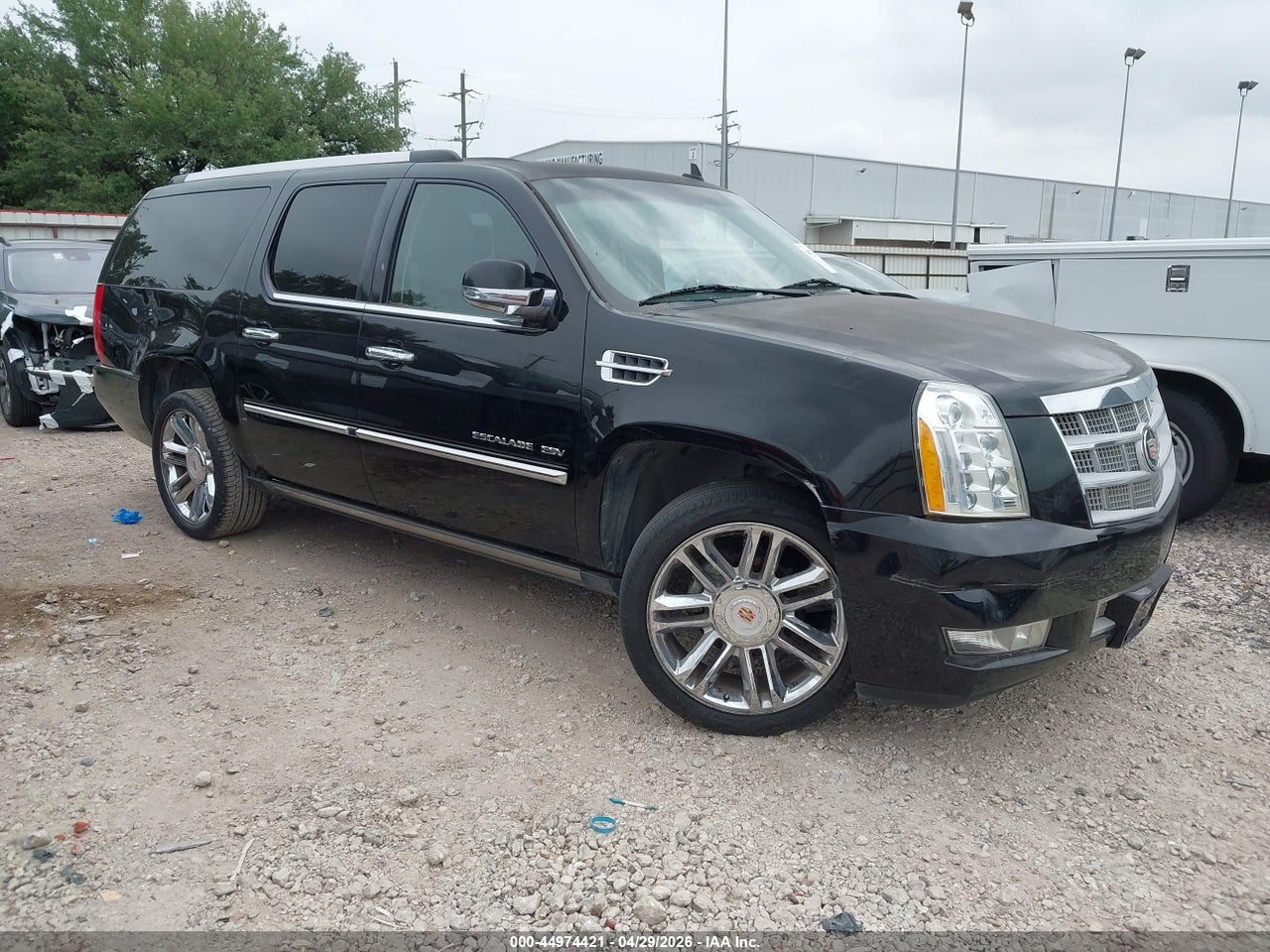 1GYS3KEF5DR****** · 2013 CADILLAC ESCALADE ESV PLATINUM EDITION