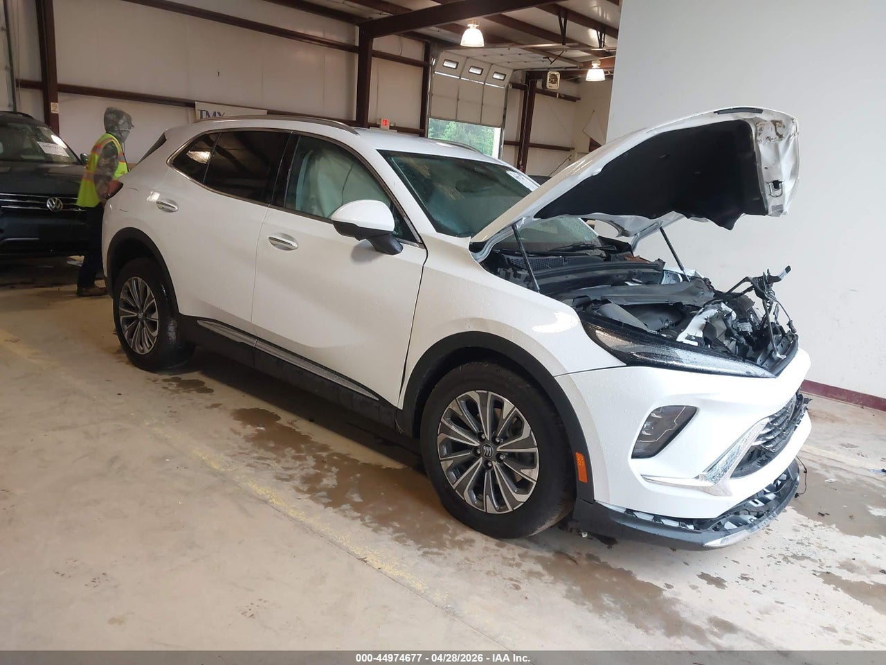 LRBFZKE48SD****** · 2025 BUICK ENVISION PREFERRED AWD