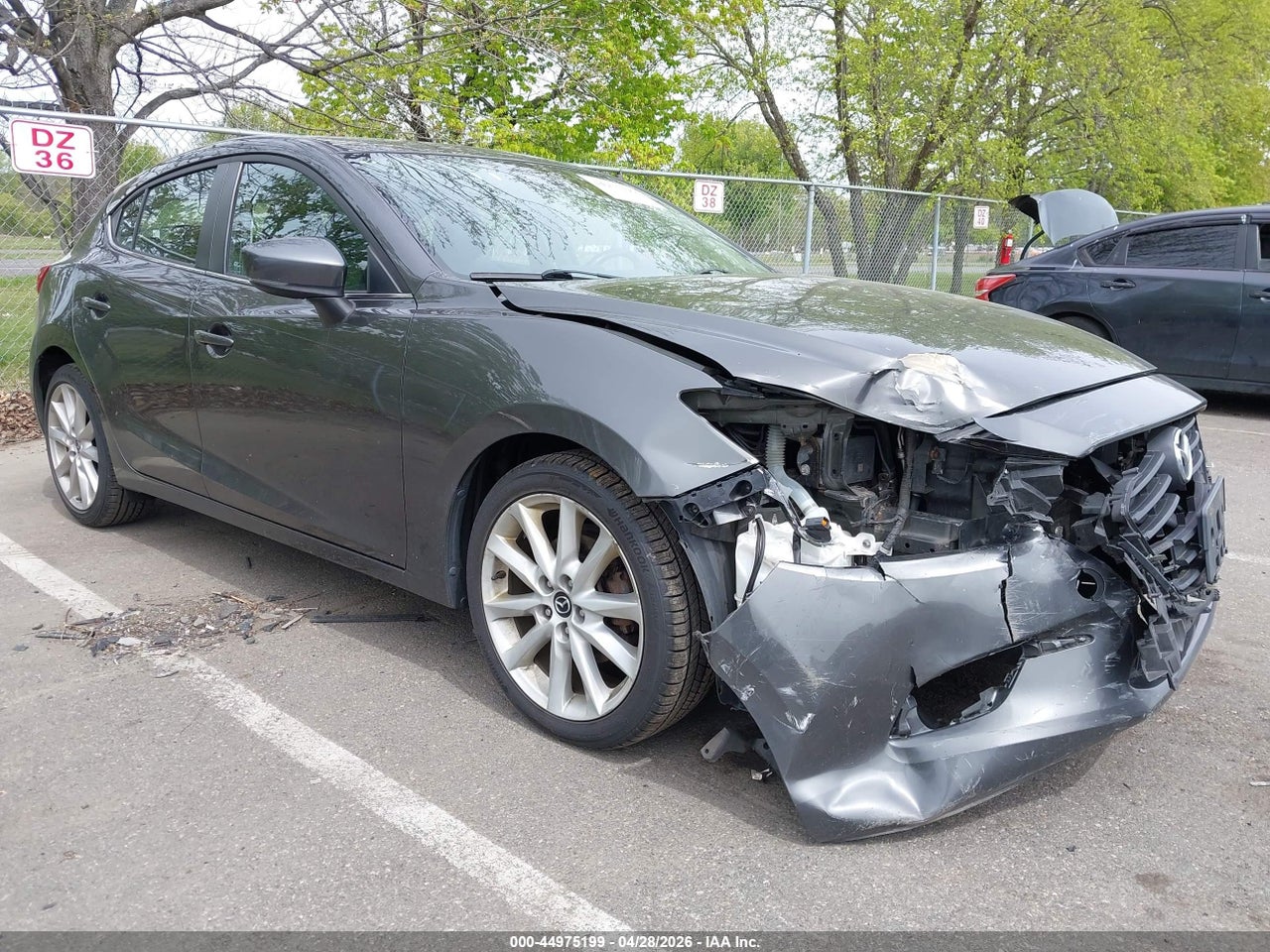 JM1BN1L39H1****** · 2017 MAZDA MAZDA3 TOURING 2.5