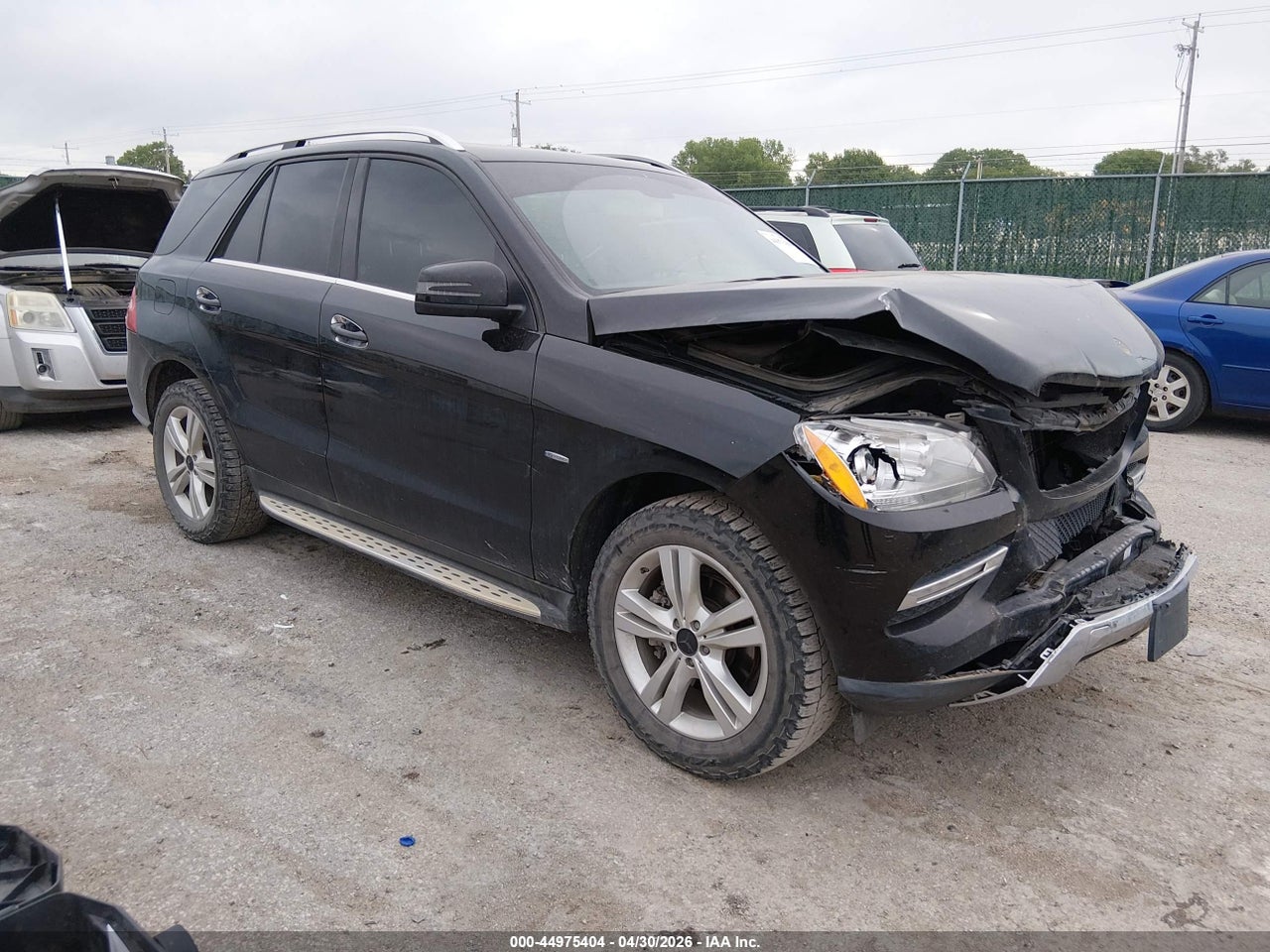 4JGDA5HB4CA****** · 2012 MERCEDES-BENZ ML 350 4MATIC