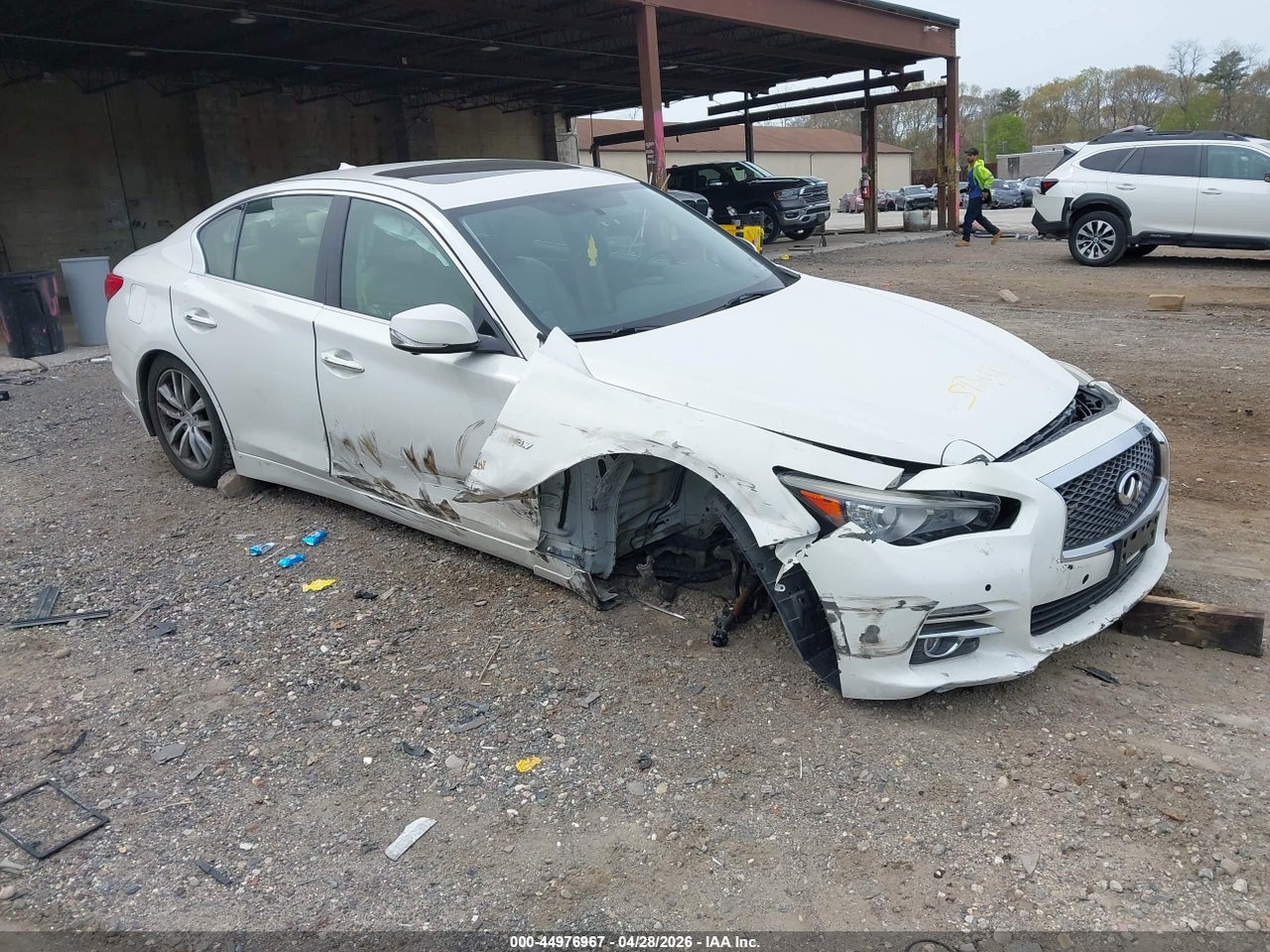 JN1BV7AR9FM****** · 2015 INFINITI Q50 PREMIUM