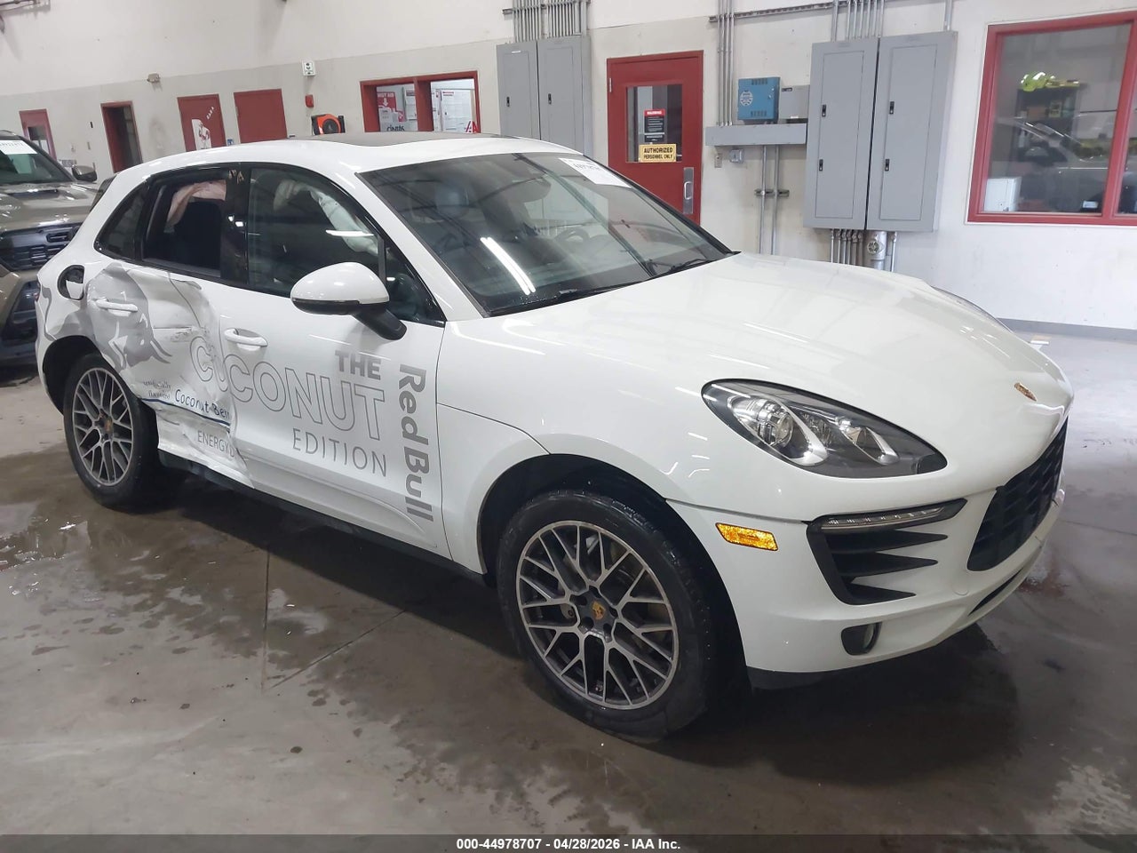 2017 PORSCHE MACAN S