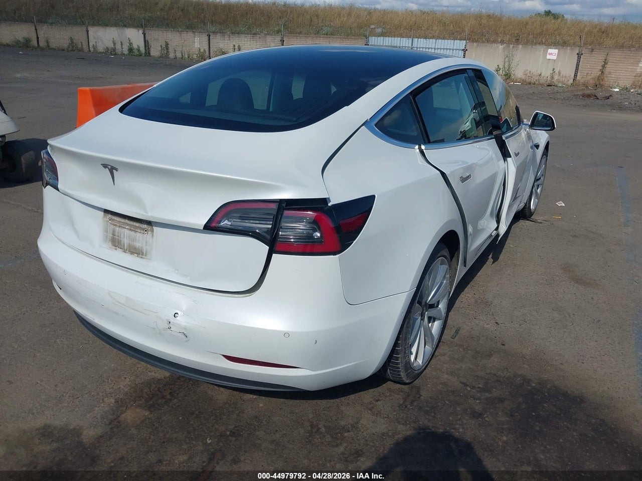 2020 TESLA MODEL 3 STANDARD RANGE PLUS REAR-WHEEL DRIVE/STANDARD RANGE REAR-WHEEL DRIVE · 4/11