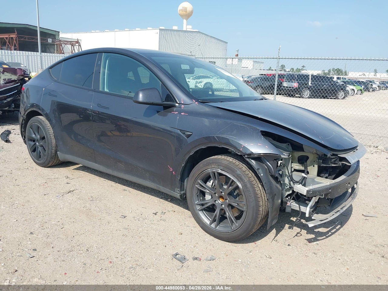 7SAYGDED1RF****** · 2024 TESLA MODEL Y LONG RANGE SINGLE MOTOR REAR-WHEEL DRIVE/RWD
