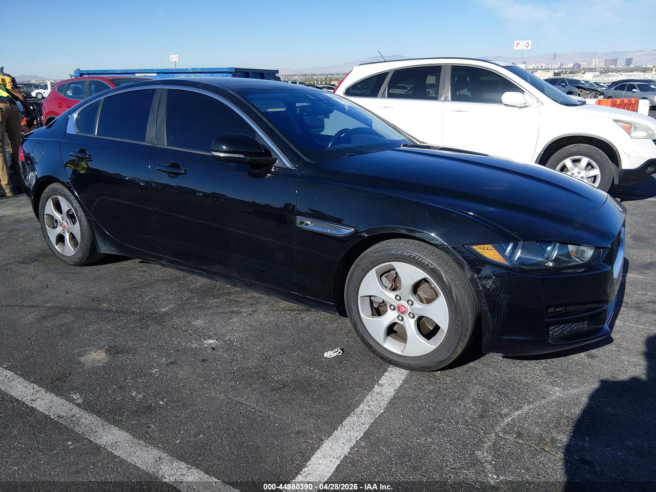 SAJAR4FX0JC****** · 2018 JAGUAR XE 25T