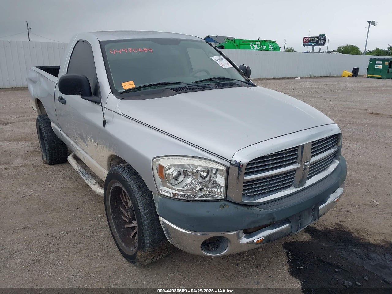 1D7HA16K68J****** · 2008 DODGE RAM 1500 ST/SXT