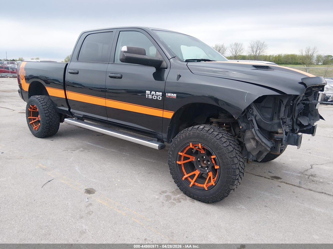 1C6RR7UT2GS****** · 2016 RAM 1500 SPORT