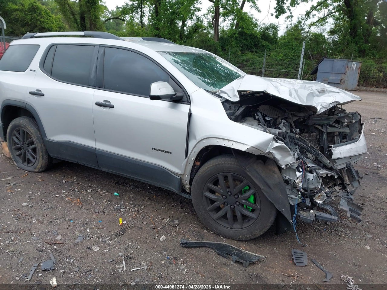 1GKKNLLAXHZ****** · 2017 GMC ACADIA SLE-2