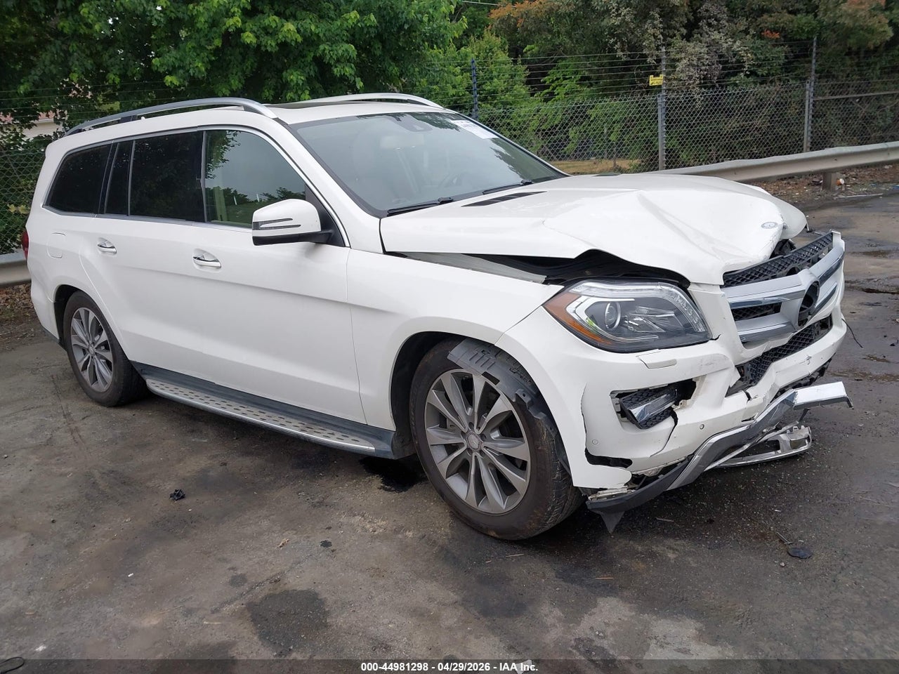 4JGDF6EE6FA****** · 2015 MERCEDES-BENZ GL 450 4MATIC