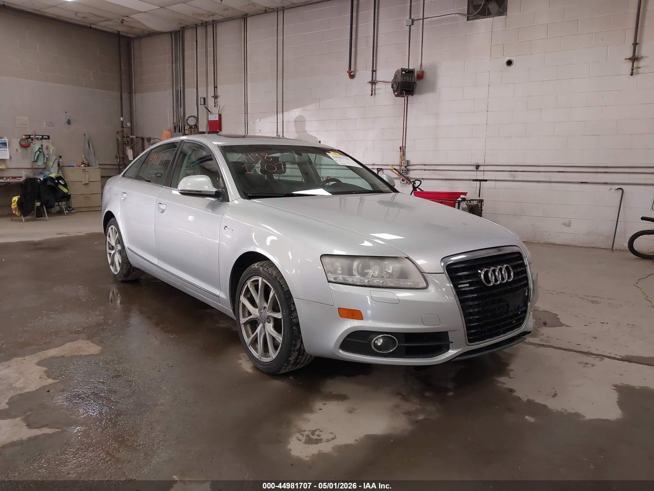 WAUFGAFB8BN****** · 2011 AUDI A6 3.0 PREMIUM