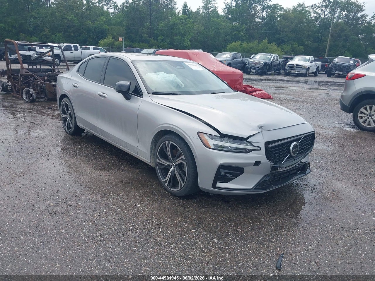 7JRL12FL5PG****** · 2023 VOLVO S60 B5 PLUS DARK THEME