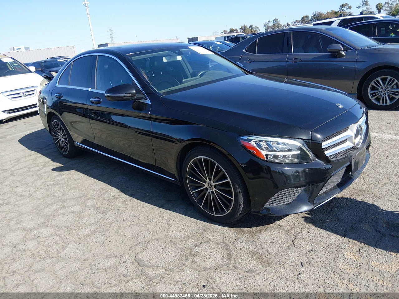 W1KWF8DB7LR****** · 2020 MERCEDES-BENZ C 300