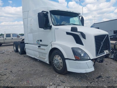 2014 VOLVO VN VNL