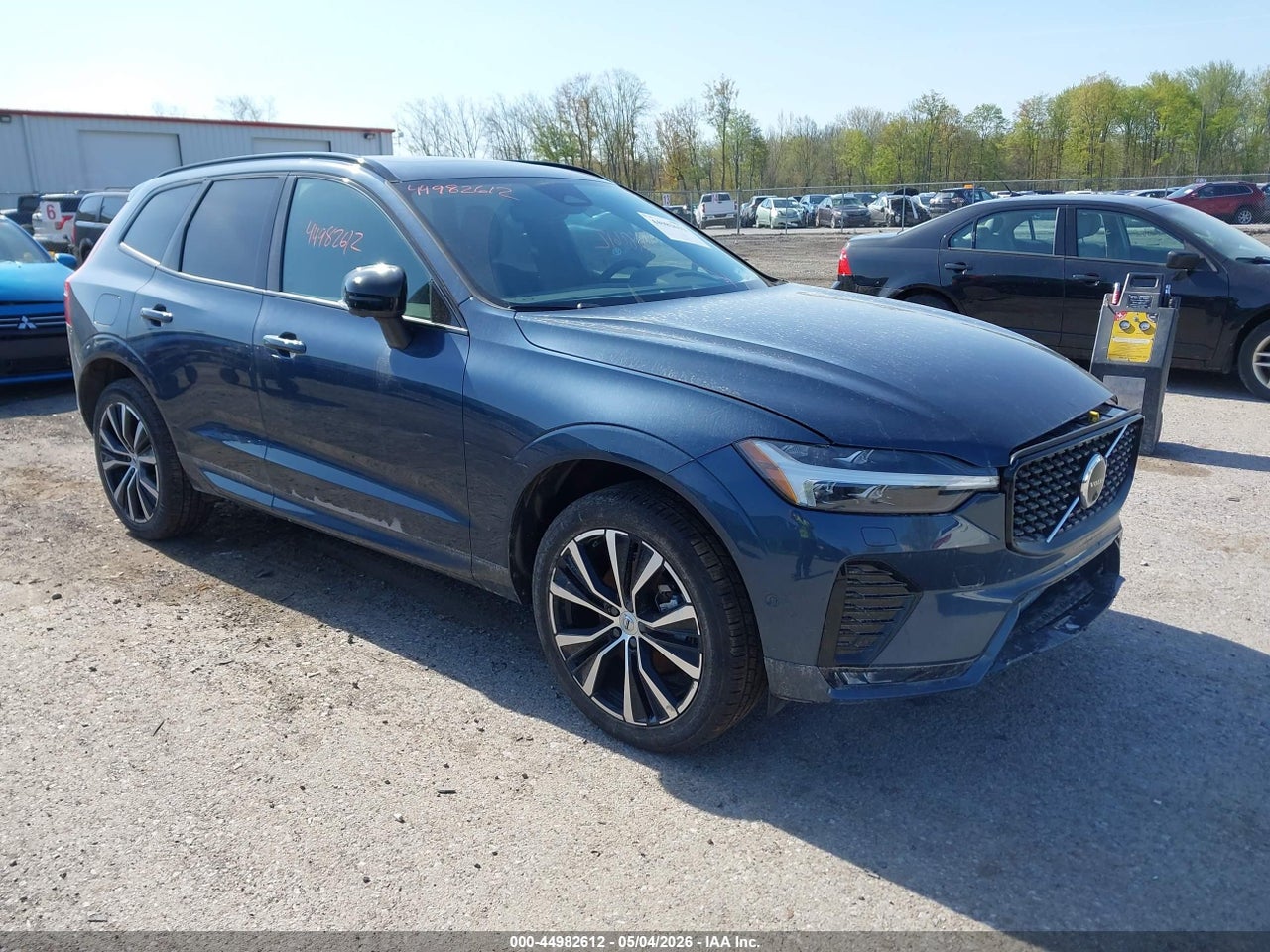 2025 VOLVO XC60 B5 PLUS