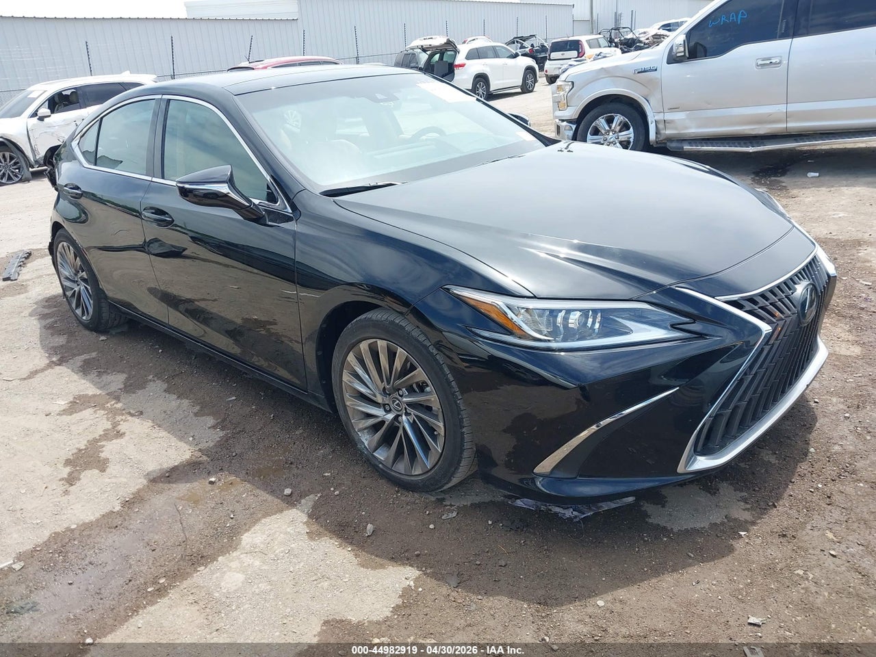 58AEZ1B14RU****** · 2024 LEXUS ES 350 LUXURY