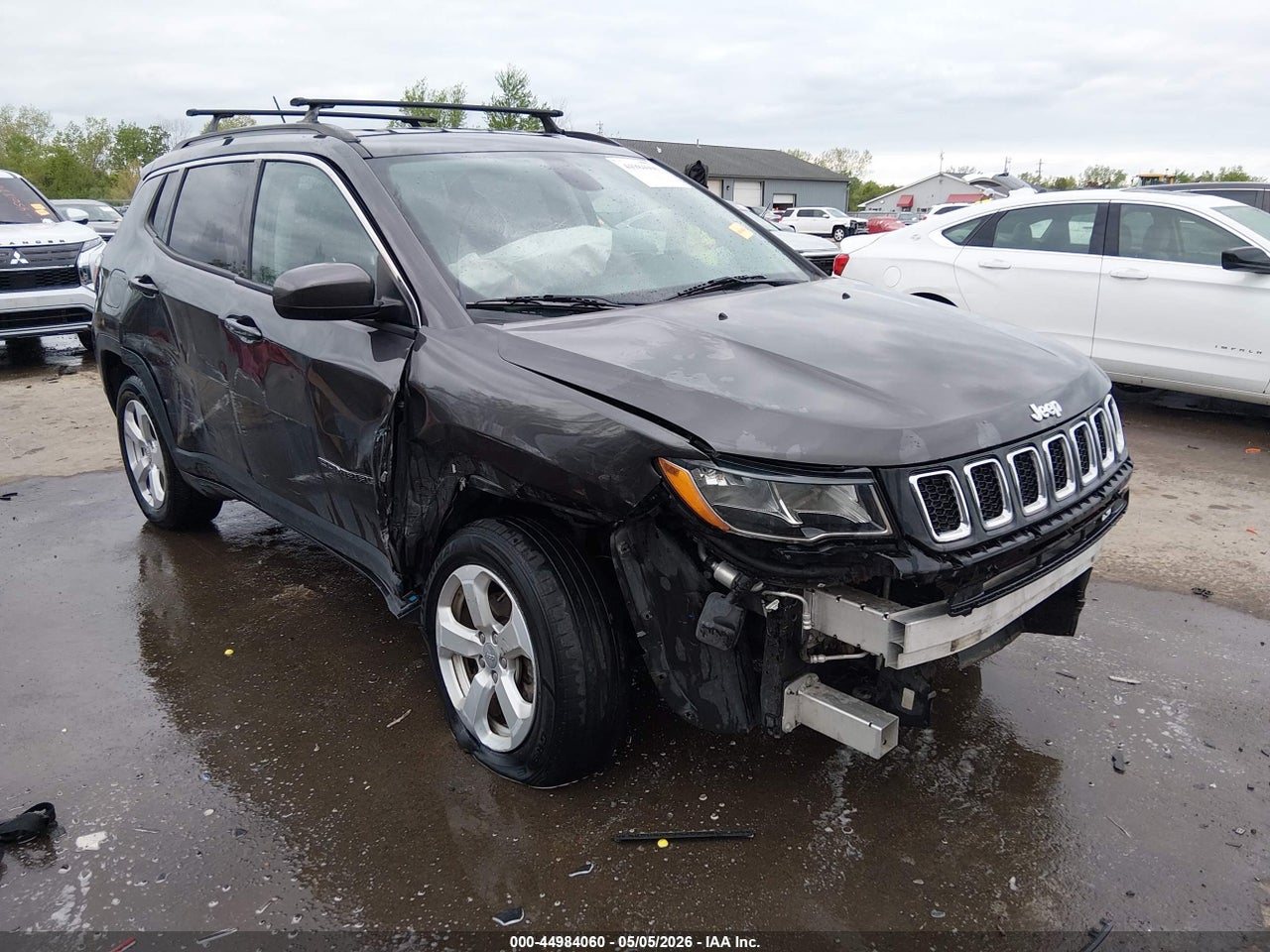 3C4NJDBB2KT****** · 2019 JEEP COMPASS LATITUDE 4X4
