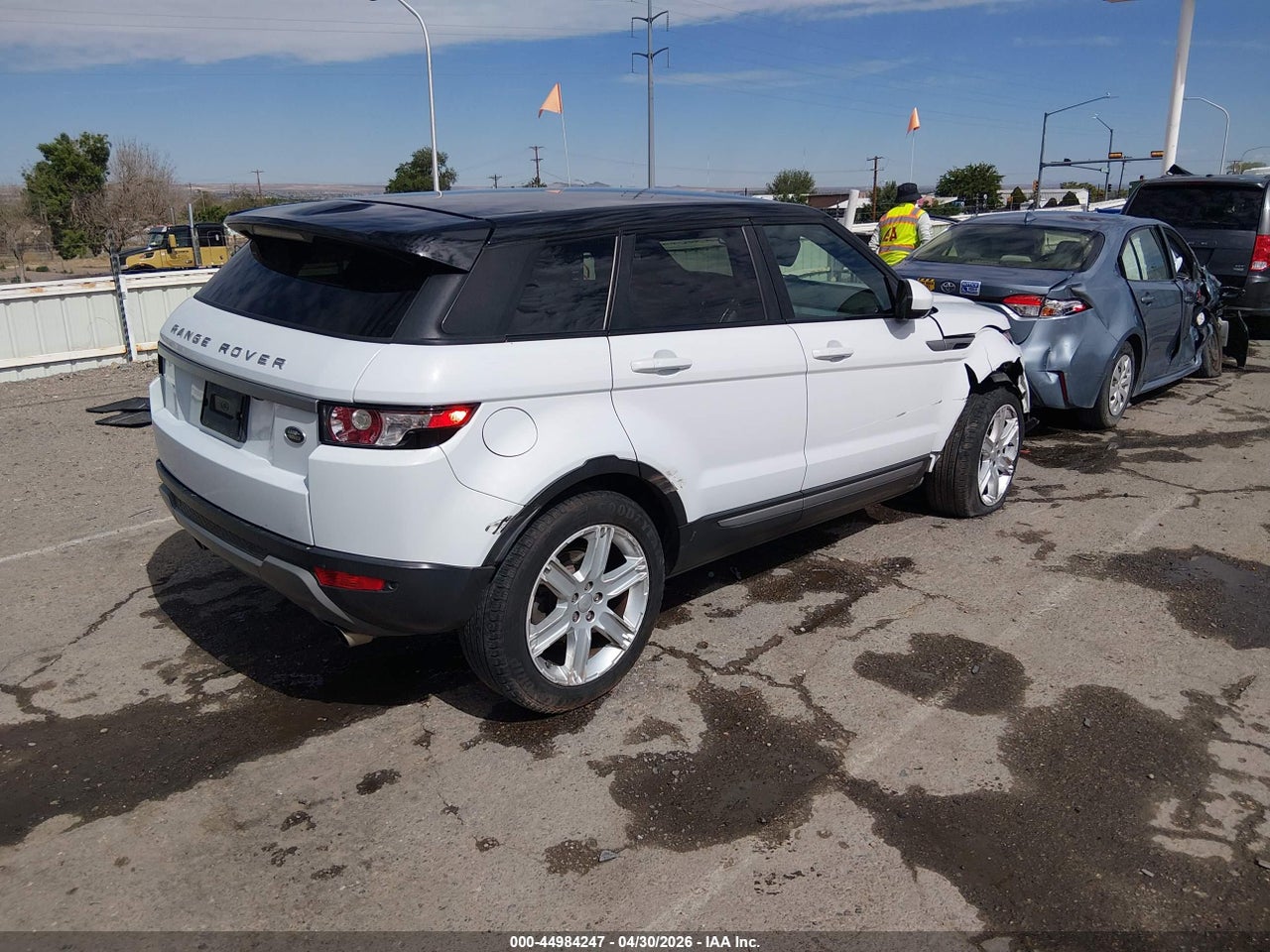 2015 LAND ROVER RANGE ROVER EVOQUE PURE · 4/11