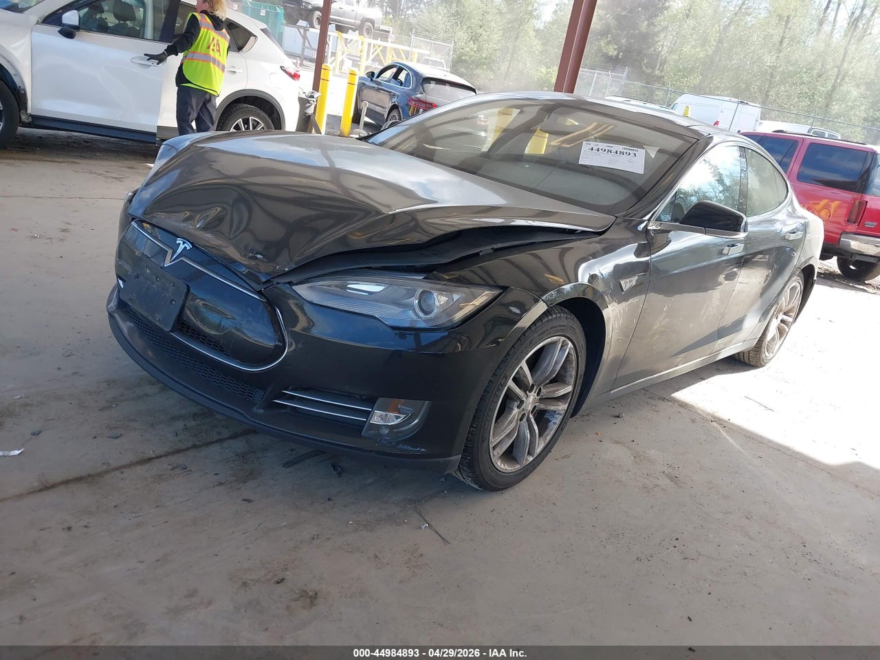 2013 TESLA MODEL S PERFORMANCE · 2/11