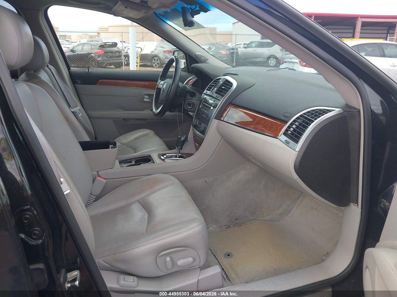 2008 CADILLAC SRX V6 · 5/11