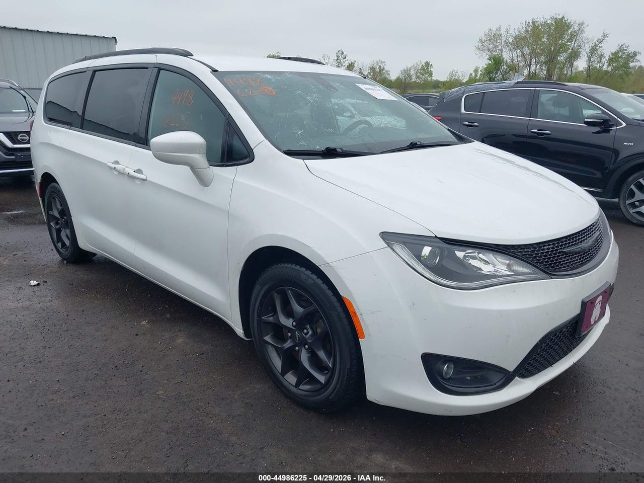2C4RC1EG7JR****** · 2018 CHRYSLER PACIFICA TOURING L PLUS