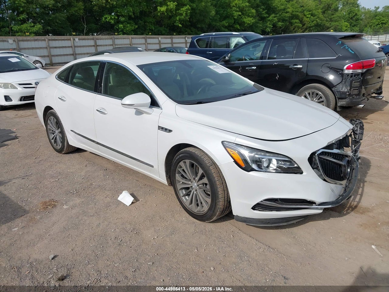 1G4ZP5SS1JU****** · 2018 BUICK LACROSSE ESSENCE
