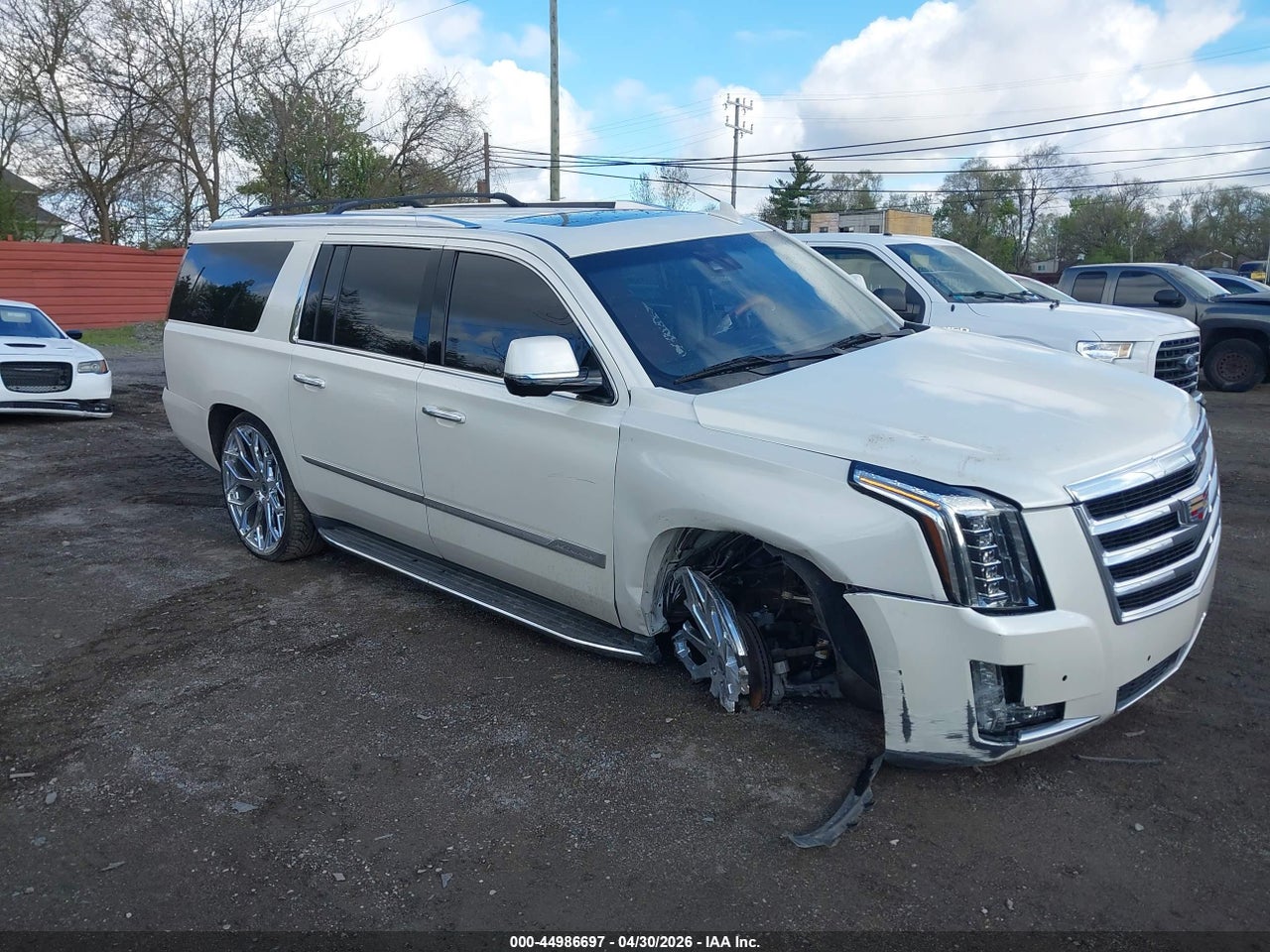 1GYS4TKJ2FR****** · 2015 CADILLAC ESCALADE ESV PREMIUM