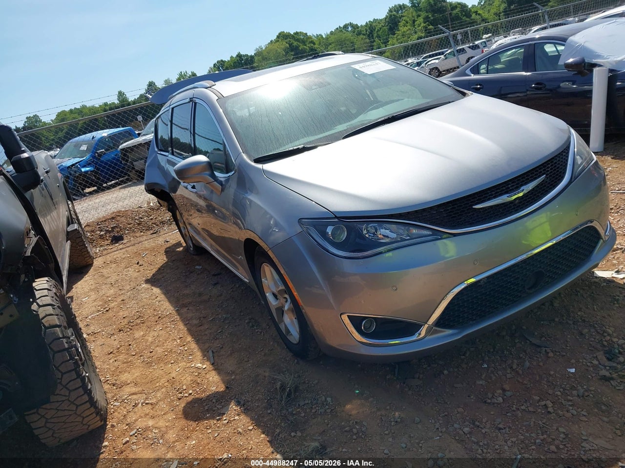 2C4RC1EGXKR****** · 2019 CHRYSLER PACIFICA TOURING L PLUS