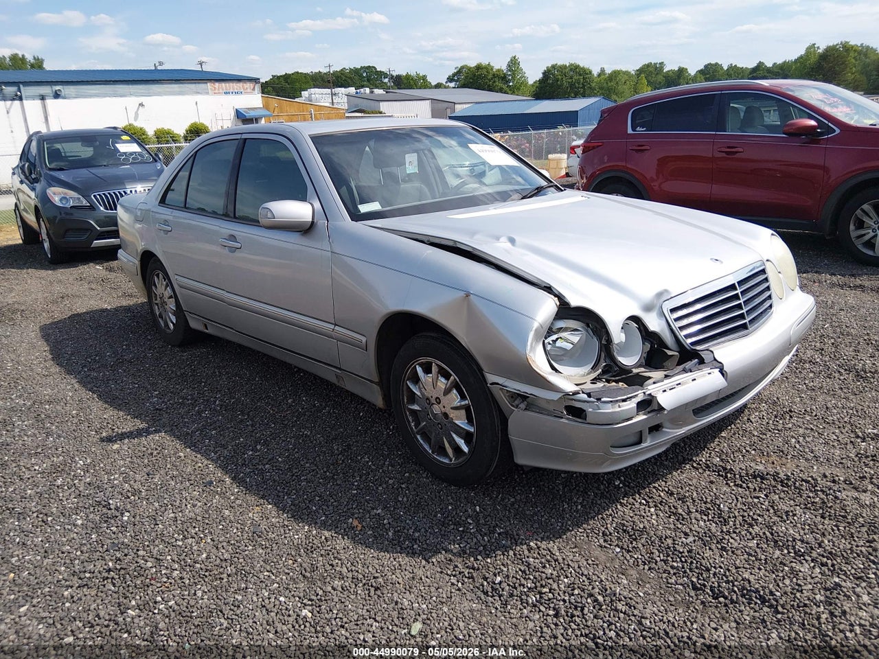 WDBJF65J01B****** · 2001 MERCEDES-BENZ E 320
