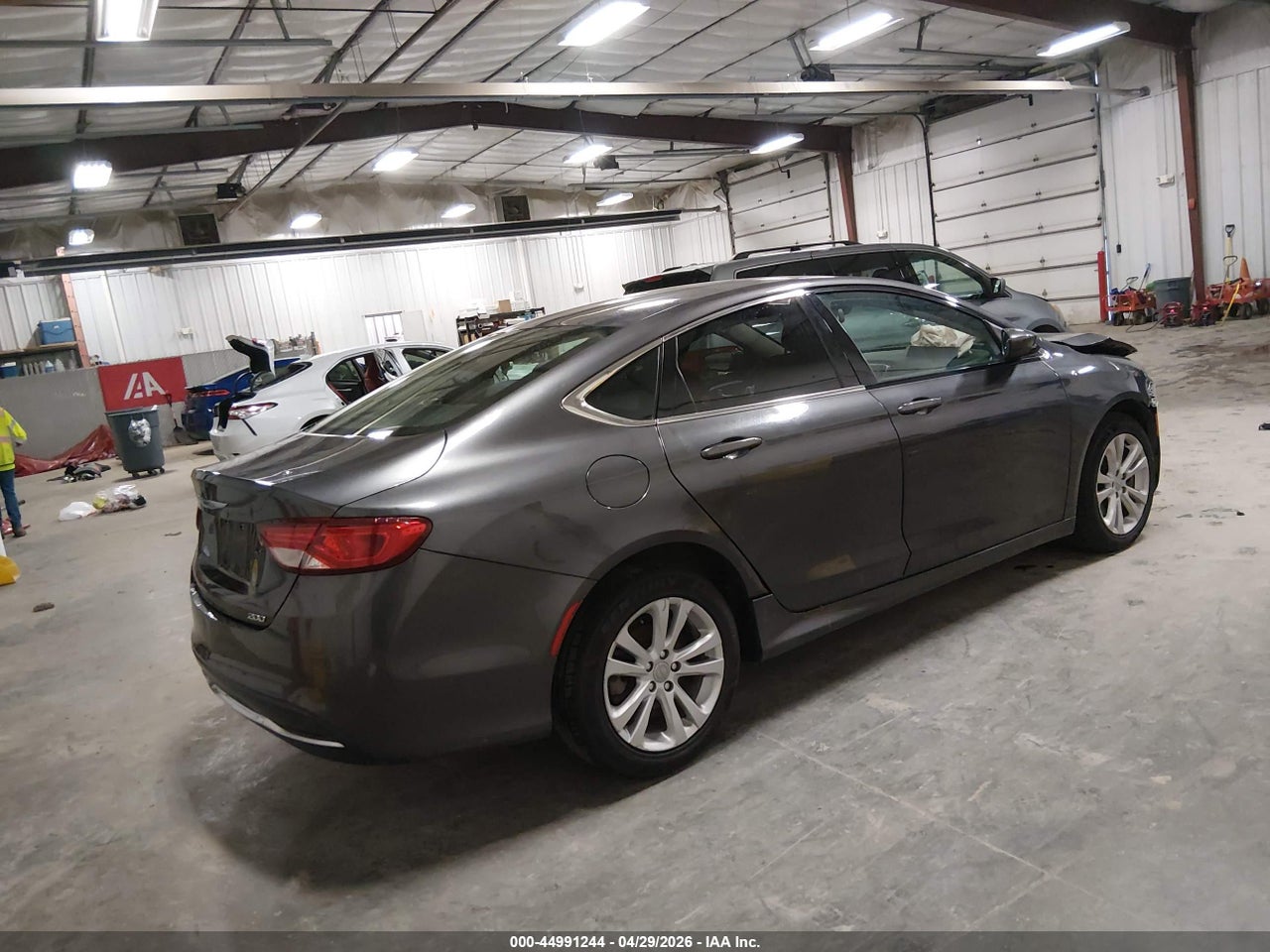 2015 CHRYSLER 200 LIMITED · 4/11