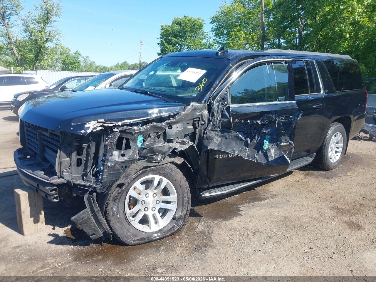 2019 CHEVROLET SUBURBAN LT · 6/11