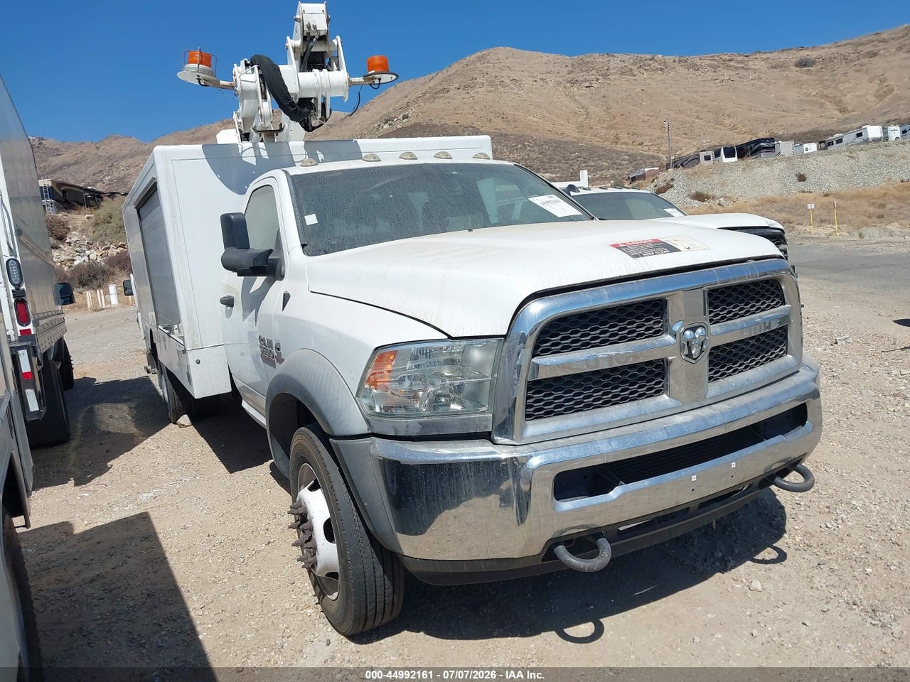 3C7WRMDL5EG****** · 2014 RAM 5500 CHASSIS TRADESMAN/SLT