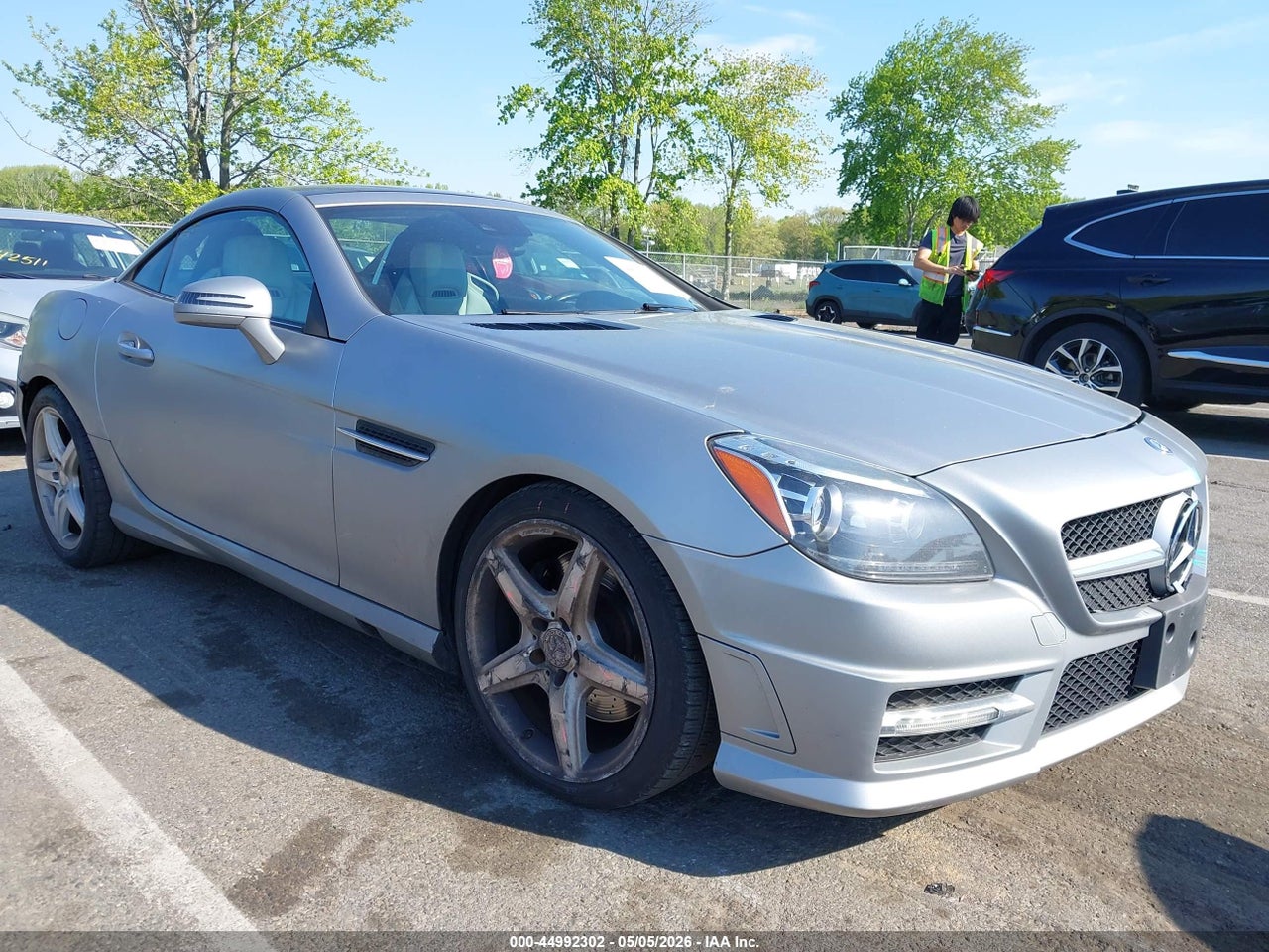 WDDPK3JA8GF****** · 2016 MERCEDES-BENZ SLK 300
