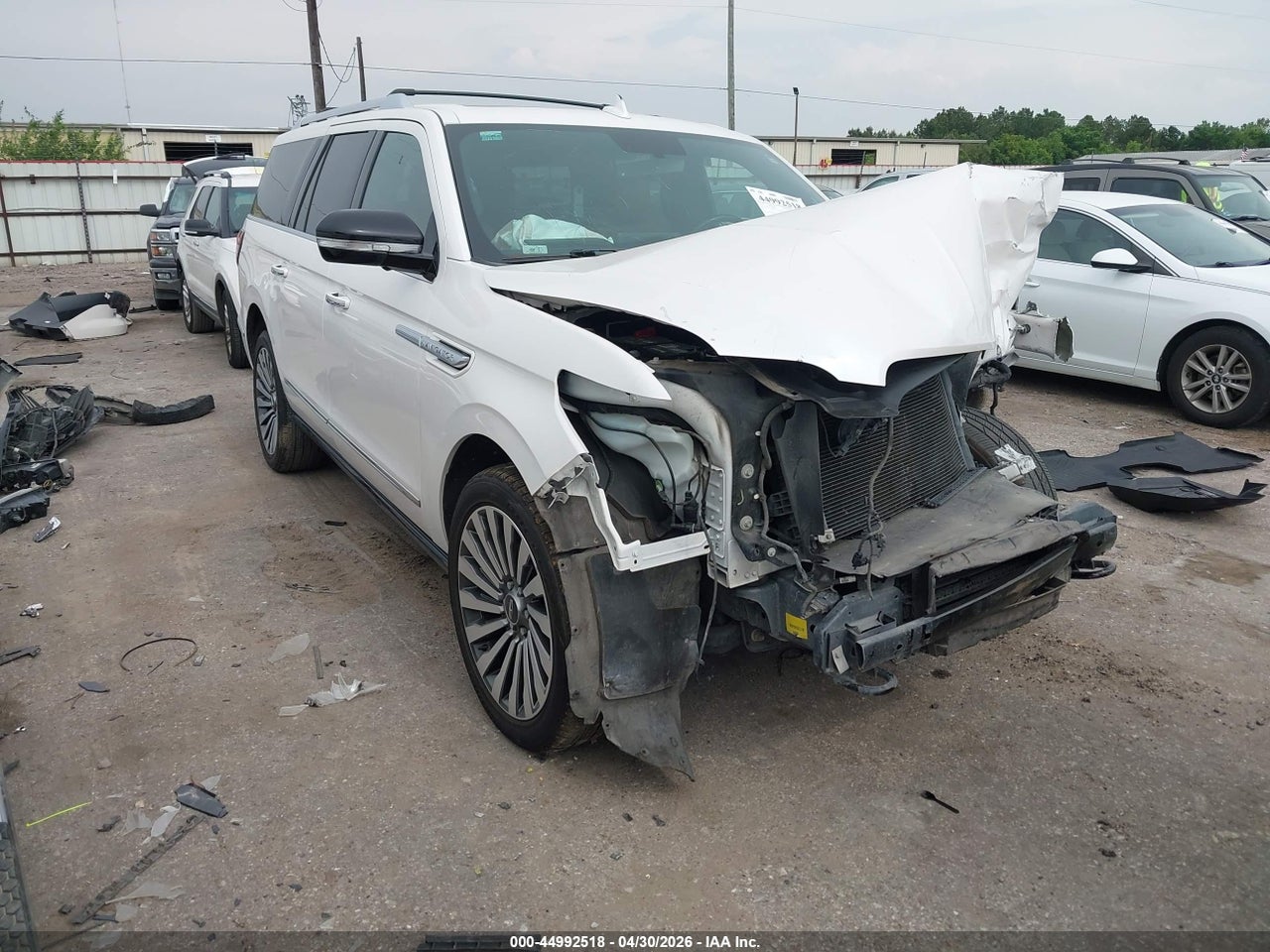 5LMJJ3LTXJE****** · 2018 LINCOLN NAVIGATOR L RESERVE
