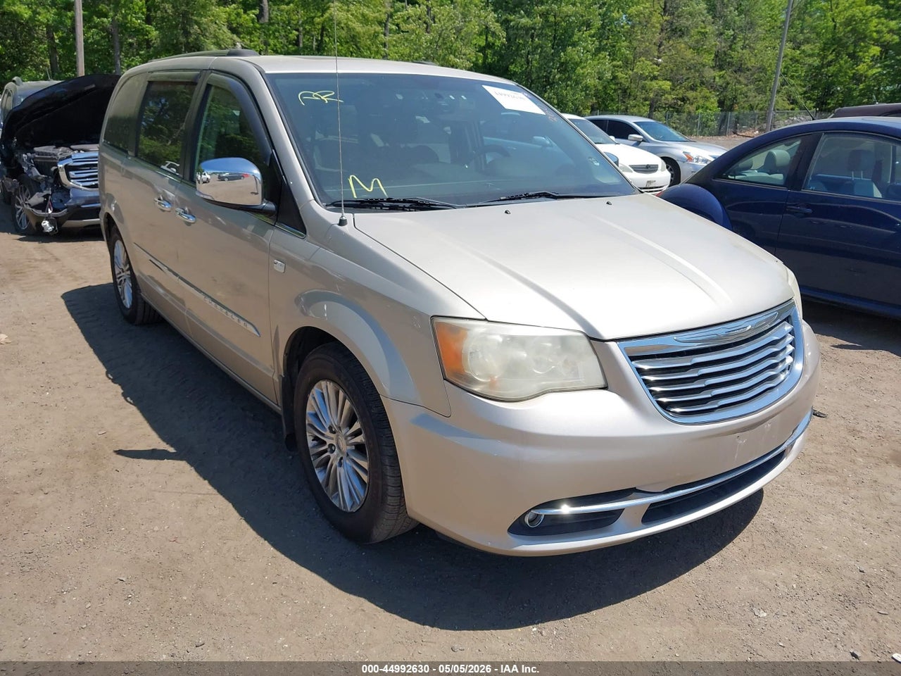 2C4RC1CG0ER****** · 2014 CHRYSLER TOWN &amp; COUNTRY TOURING-L 30TH ANNIVERSARY