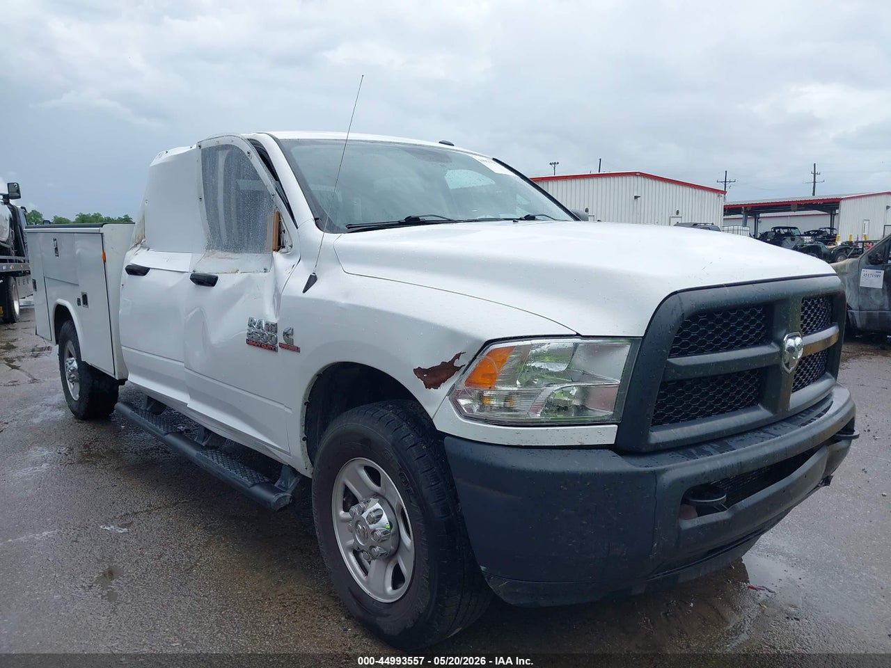 3C6UR4HL4HG****** · 2017 RAM 2500 TRADESMAN  4X2 8' BOX