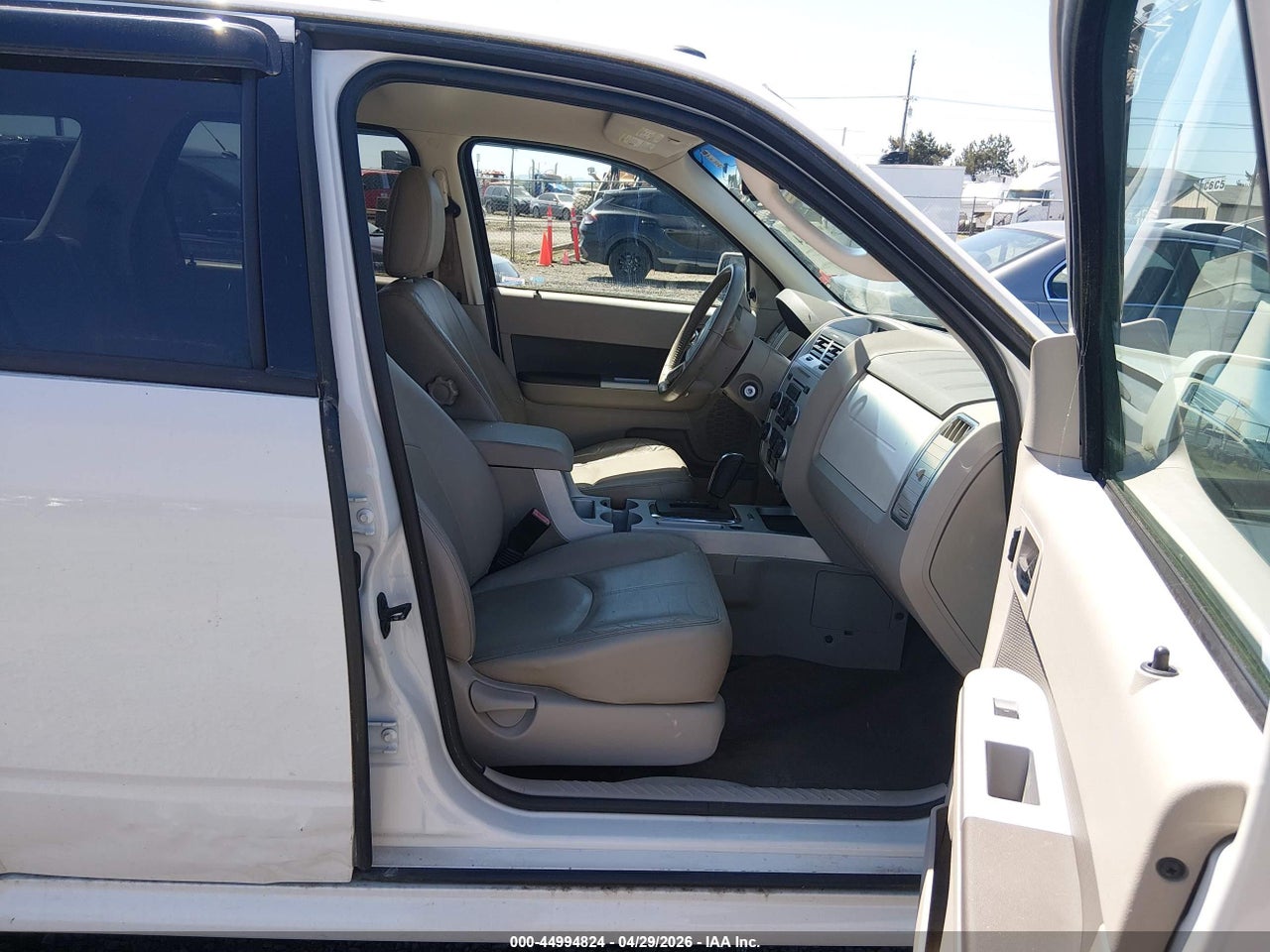 2010 MERCURY MARINER PREMIER · 5/11