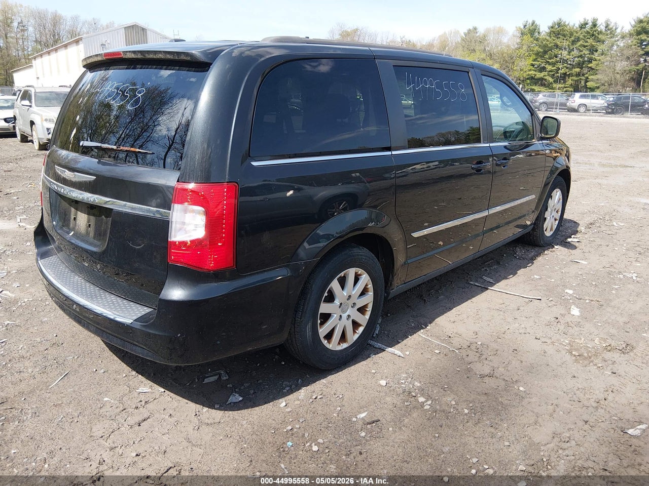 2014 CHRYSLER TOWN &amp; COUNTRY TOURING · 4/11