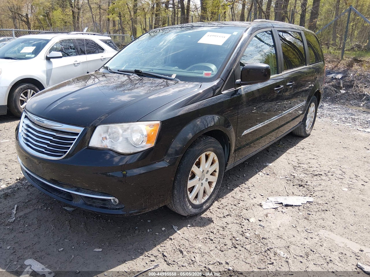 2014 CHRYSLER TOWN &amp; COUNTRY TOURING · 2/11