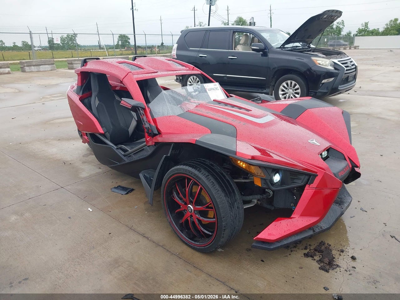 57XAAPFAXH8****** · 2017 POLARIS SLINGSHOT