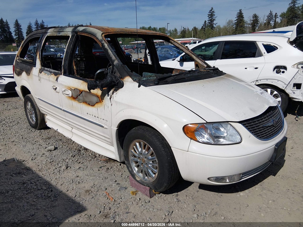 2C8GP64L02R****** · 2002 CHRYSLER TOWN &amp; COUNTRY LIMITED